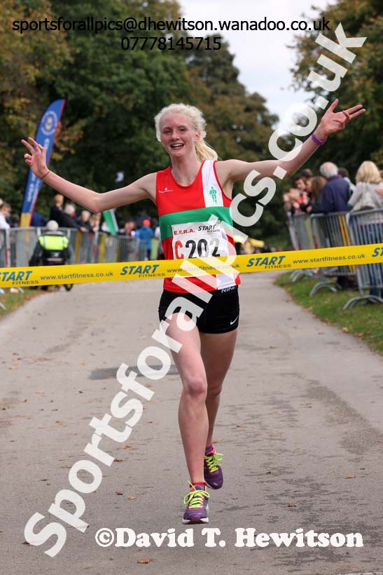 Womens under-17s ERRA Road Relays, Sutton Coldifield, Birmingham. Photo: David T. Hewitson/Sports for All Pics